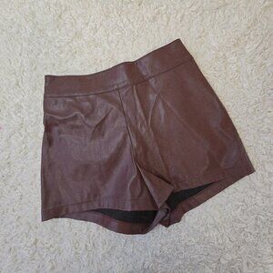 NWT Abercrombie & Fitch Social Tourist Vegan Leather Hi Waisted City Shorts, M